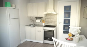 Кухонный гарнитур Лариса мини 2 1000 мм в Нефтеюганске - nefteyugansk.mebel-tymen.ru | фото